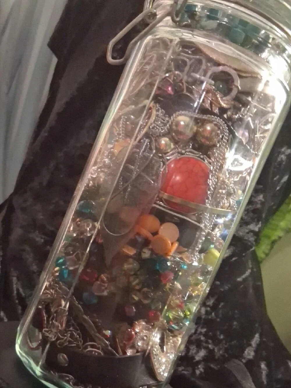 Jewelry Jar 2qt. Loaded Gold & Silver Necklaces, Earrings, Bracelets All Jewelry